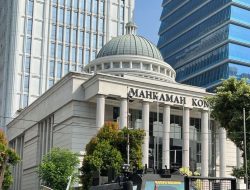 MK Tegaskan Pemerintah Tak Berwenang Awasi Etika Dokter dan Nakes