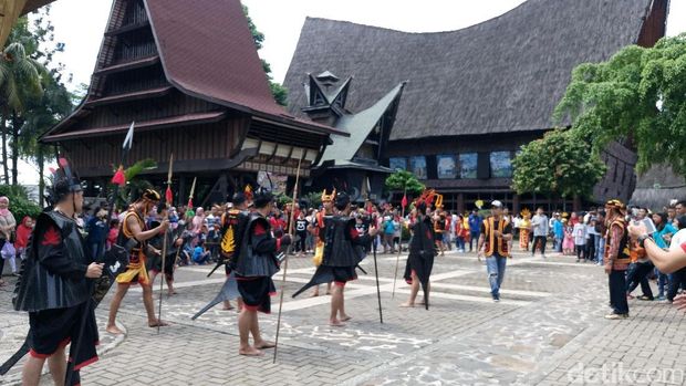 8.500 Pengunjung Padati TMII
