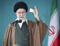 Jika Khamenei Digulingkan Benarkah Warga Iran Ingin Rezim Shah Berkuasa Lagi