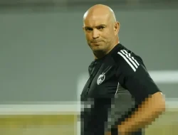 Bernardo Tavares Mulai Era Baru Persebaya